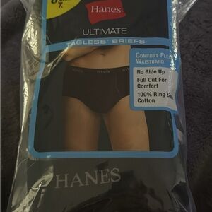 Hanes Men's Black Tagless Briefs